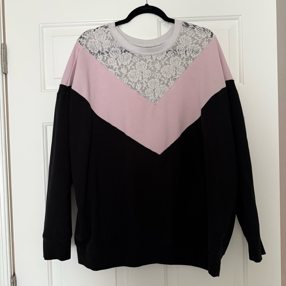 Torrid Pink and White Lace Fleece Top